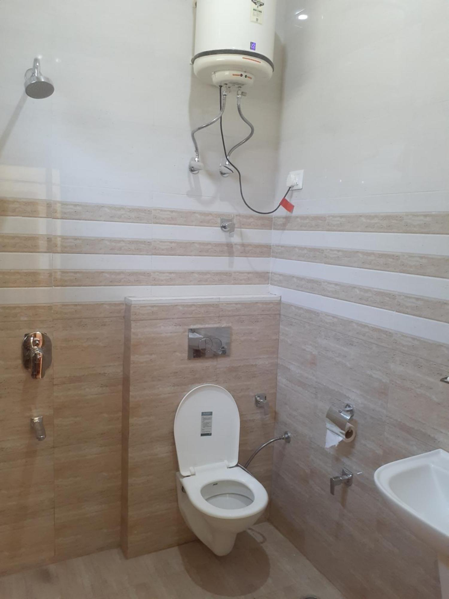 Gazing Moon Homestay Shamshi Номер фото